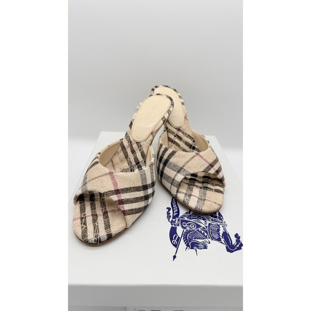 Burberry Women's Check Mews Sandals SZ:37 - Picture 2 of 16